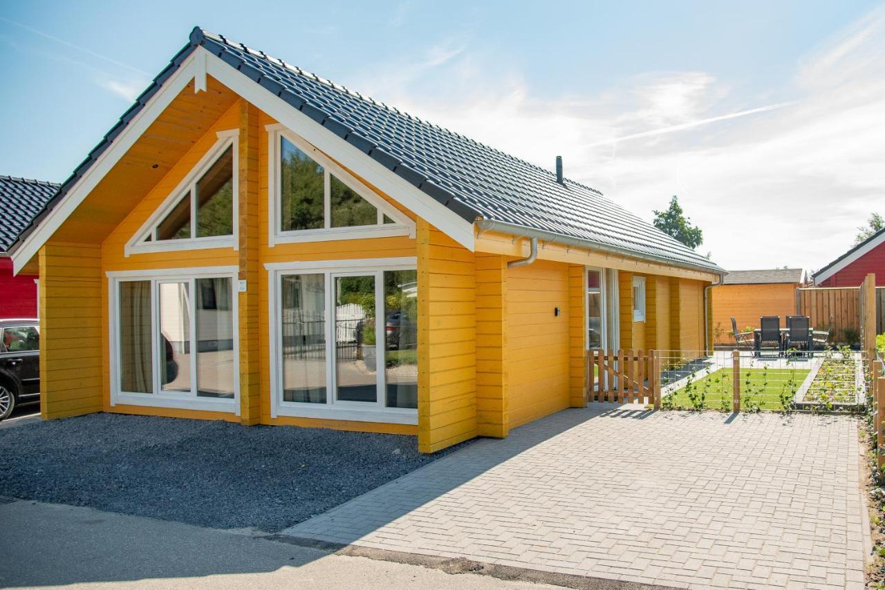 Luxe Chalets In Zeeland Aan De Kust Sint Annaland Kültér fotó